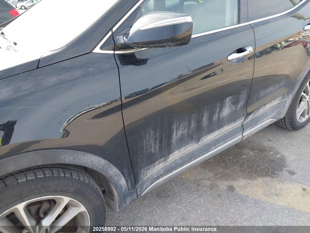 5XYZUDLA9HG404539 Hyundai Santa Fe Sport 2.0t Se