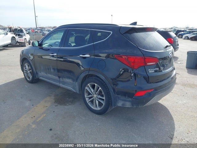 5XYZUDLA9HG404539 Hyundai Santa Fe Sport 2.0t Se