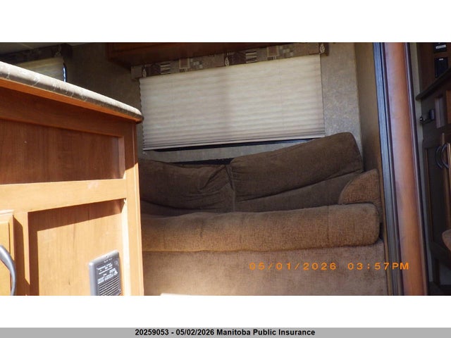 20259053 :رقم المزاد ، 1UJBJ0BR1G17X1038 vin ، 2016 Jayco Jayco Jayflight مزاد بيع