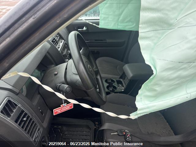 20259064 :رقم المزاد ، 4F2CY9C73BKM04338 vin ، 2011 Mazda Tribute Gx مزاد بيع