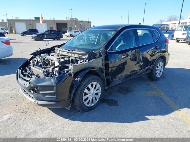 2017 Nissan Rogue S მანქანა იყიდება აუქციონზე, vin: 5N1AT2MTXHC735358, აუქციონის ნომერი: 20259118