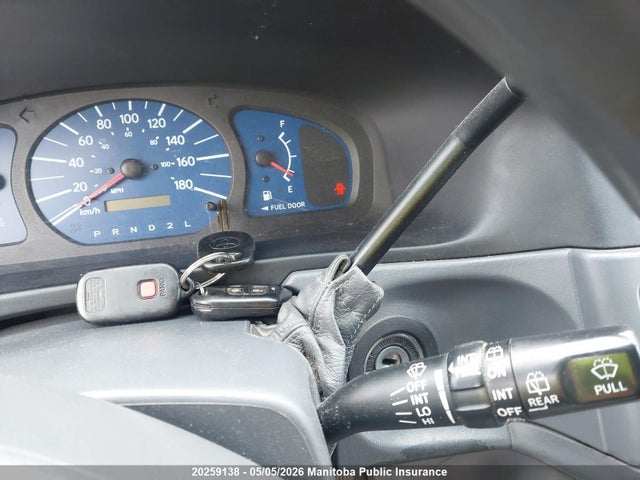 2003 Toyota Sienna Ce V6 მანქანა იყიდება აუქციონზე, vin: 4T3ZF19C53U512636, აუქციონის ნომერი: 20259138