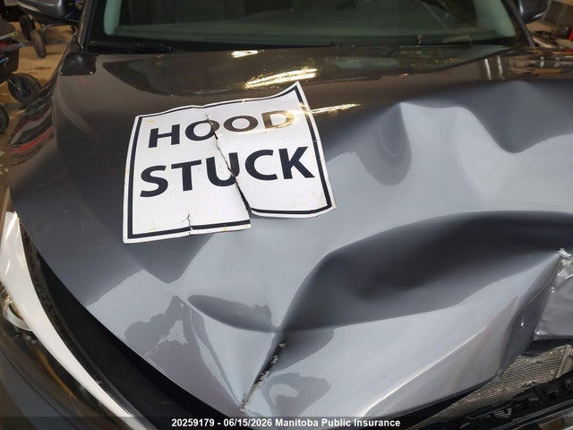KM8J3CA4XHU304693 Hyundai Tucson