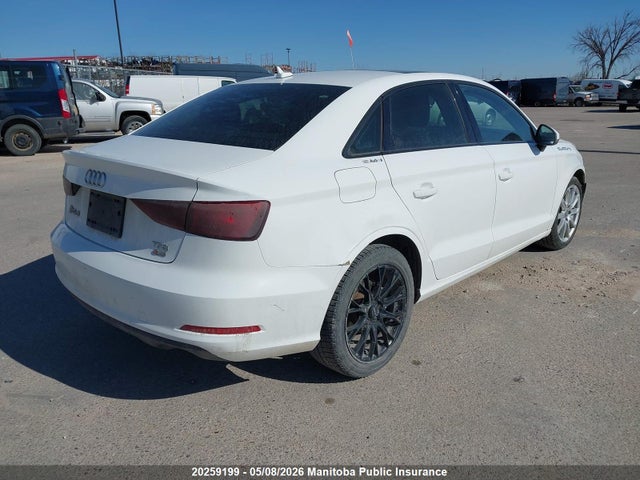 2016 Audi A3 1.8t მანქანა იყიდება აუქციონზე, vin: WAUA7GFF3G1021334, აუქციონის ნომერი: 20259199