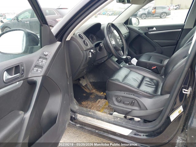 Auction sale of the 2015 Volkswagen Tiguan 2.0 Tsi, vin: WVGJV7AX2FW555396, lot number: 20259219