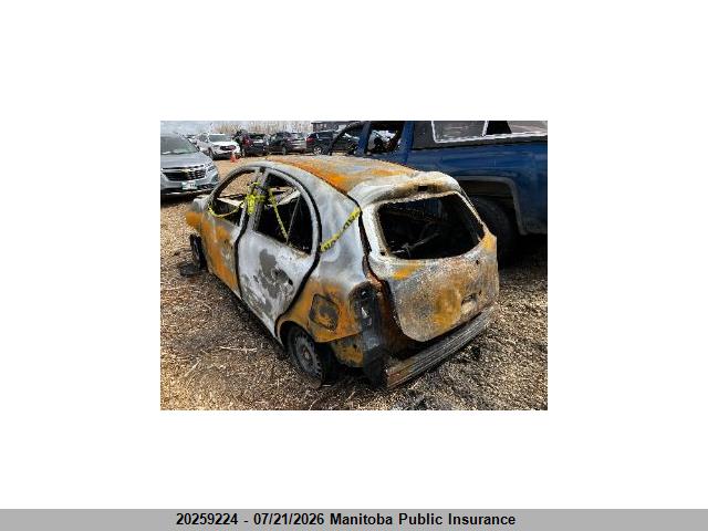 Nissan Micra Sv 2016 3N1CK3CP9GL264867 Image 3