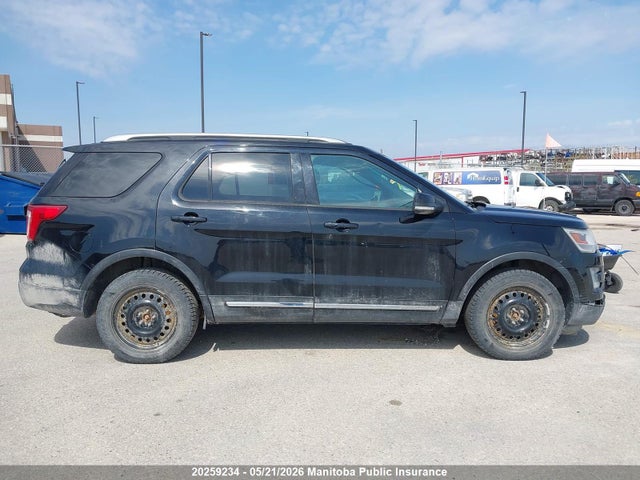 20259234 :رقم المزاد ، 1FM5K8D83GGC43491 vin ، 2016 Ford Explorer Xlt مزاد بيع