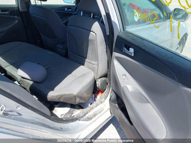 2011 Hyundai Sonata Gls მანქანა იყიდება აუქციონზე, vin: 5NPEB4AC1BH067146, აუქციონის ნომერი: 20259236