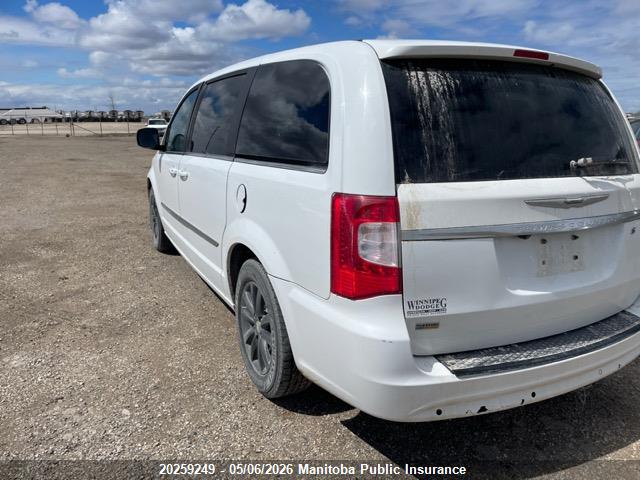 Продажа на аукционе авто 2015 Chrysler Town & Country S, vin: 2C4RC1HG9FR714696, номер лота: 20259249