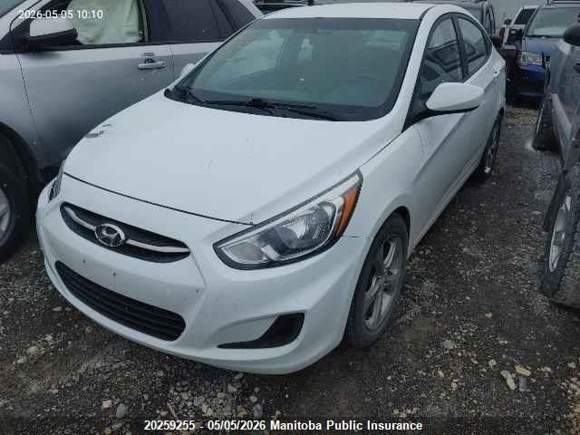 2016 Hyundai Accent Gl მანქანა იყიდება აუქციონზე, vin: KMHCT4AE1GU165785, აუქციონის ნომერი: 20259255