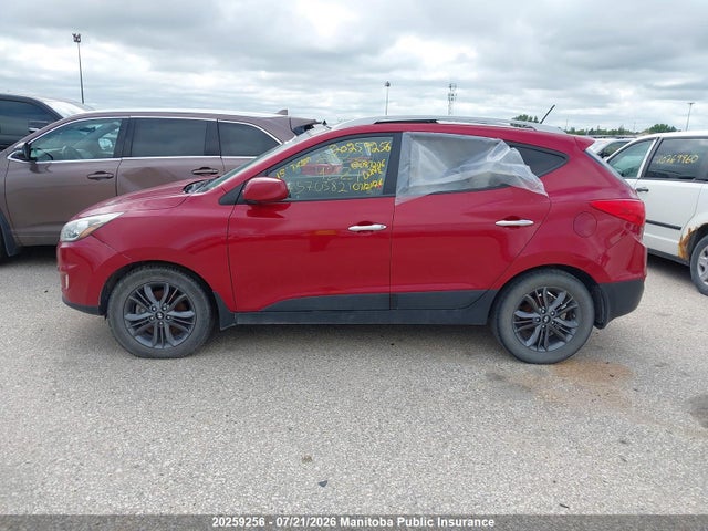 20259256 :رقم المزاد ، KM8JU3AG9FU087206 vin ، 2015 Hyundai Tucson Gls مزاد بيع