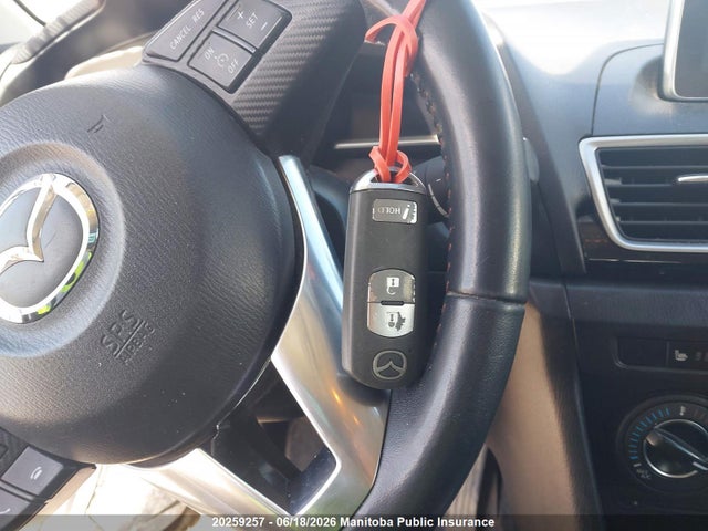 2015 Mazda Mazda3 Sport Gs Sky მანქანა იყიდება აუქციონზე, vin: 3MZBM1L73FM217010, აუქციონის ნომერი: 20259257