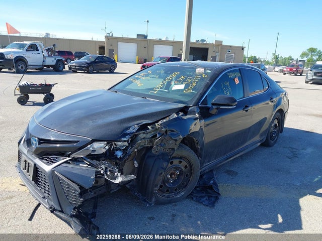 2024 Toyota Camry Se Hybrid მანქანა იყიდება აუქციონზე, vin: 4T1B21HK6RU020799, აუქციონის ნომერი: 20259288