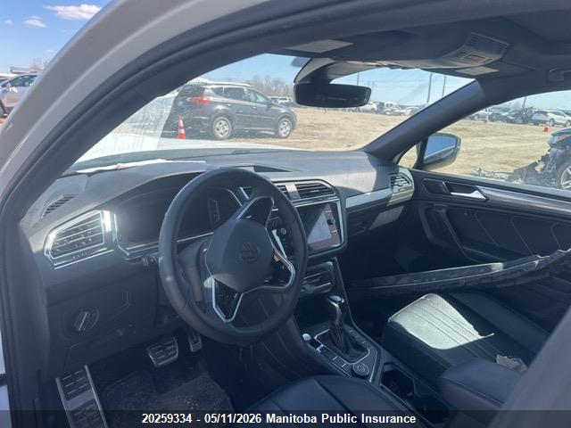 Aukcja sprzedaży 2022 Volkswagen Tiguan Comfort R-line 2.0 Tsi, vin: 3VV8B7AX1NM043401, numer aukcji: 20259334