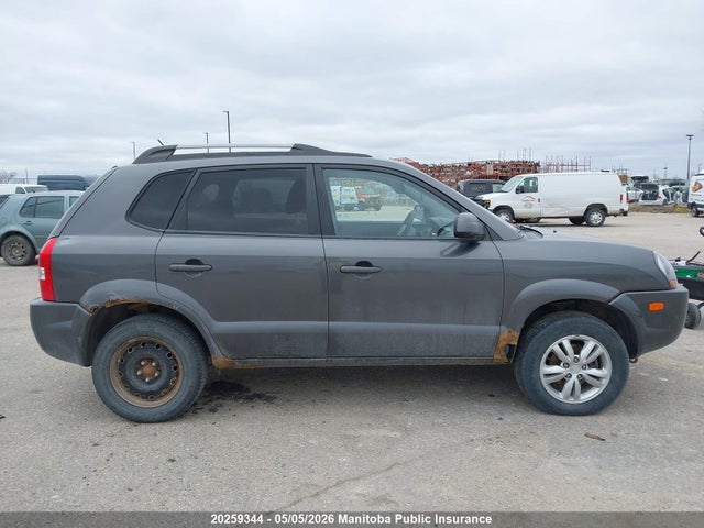2009 Hyundai Tucson Gl მანქანა იყიდება აუქციონზე, vin: KM8JM12BX9U945326, აუქციონის ნომერი: 20259344