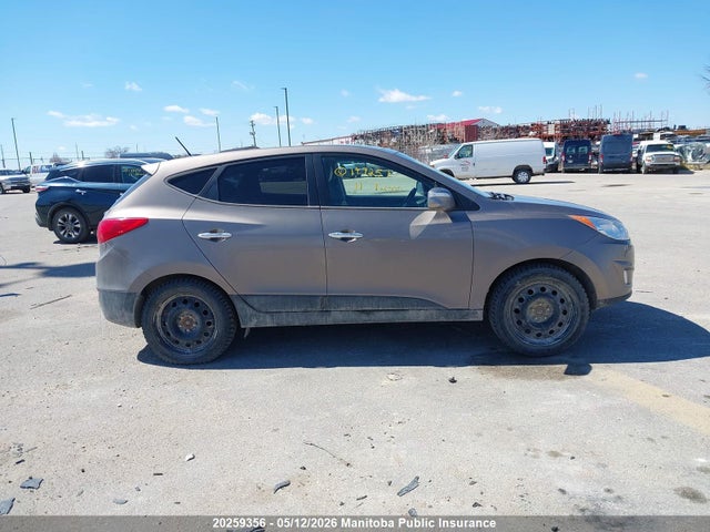2011 Hyundai Tucson Limited მანქანა იყიდება აუქციონზე, vin: KM8JUCACXBU147257, აუქციონის ნომერი: 20259356