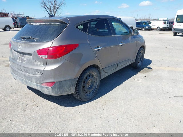 2011 Hyundai Tucson Limited მანქანა იყიდება აუქციონზე, vin: KM8JUCACXBU147257, აუქციონის ნომერი: 20259356
