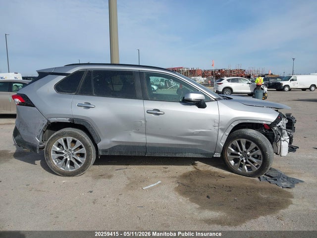 20259415 :رقم المزاد ، 2T3D1RFV0NC277337 vin ، 2022 Toyota Rav4 Limited مزاد بيع
