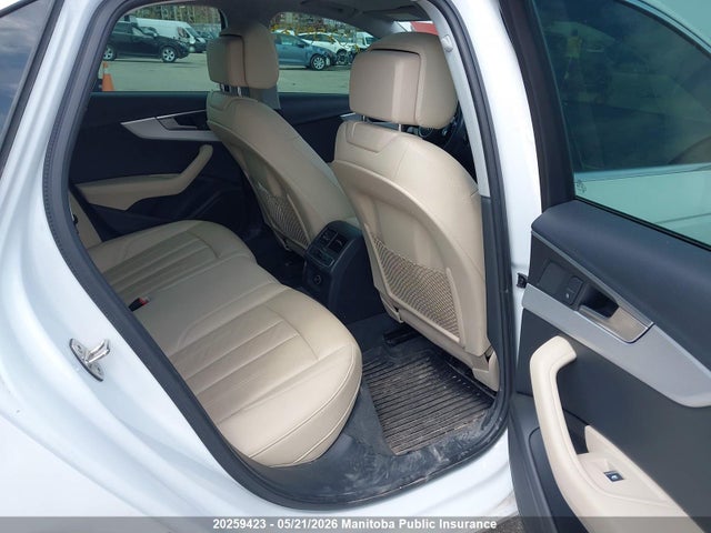 20259423 :رقم المزاد ، WAUBNAF48HN066284 vin ، 2017 Audi A4 2.0t Quattro مزاد بيع