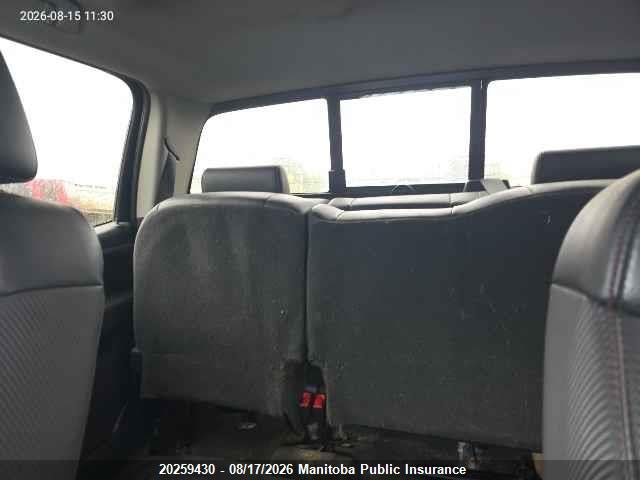 3GTU2NEC5JG454978 GMC SIERRA 1500 CREW CAB