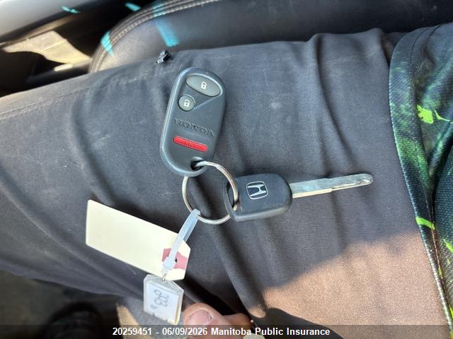 20259451 :رقم المزاد ، 2HGES16663H946817 vin ، 2003 Honda Civic Lx مزاد بيع