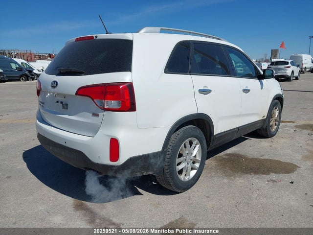 5XYKTDA70EG512071 KIA Sorento Lx V6