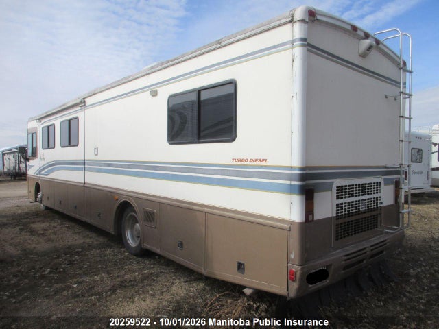 1999 Fleetwood Fleetwood მანქანა იყიდება აუქციონზე, vin: 735ZX7152866, აუქციონის ნომერი: 20259522