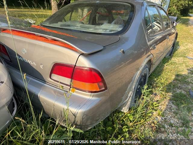 1998 Nissan Maxima Se მანქანა იყიდება აუქციონზე, vin: JN1CA21A4WT304830, აუქციონის ნომერი: 20259611