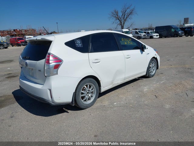 JTDZN3EU6GJ053389 Toyota PRIUS V