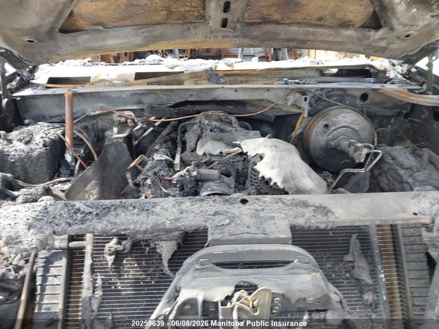 2013 Chevrolet Suburban 1500 Lt მანქანა იყიდება აუქციონზე, vin: 1GNSKJE78DR101214, აუქციონის ნომერი: 20259639