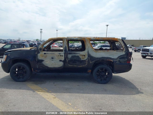 2013 Chevrolet Suburban 1500 Lt მანქანა იყიდება აუქციონზე, vin: 1GNSKJE78DR101214, აუქციონის ნომერი: 20259639