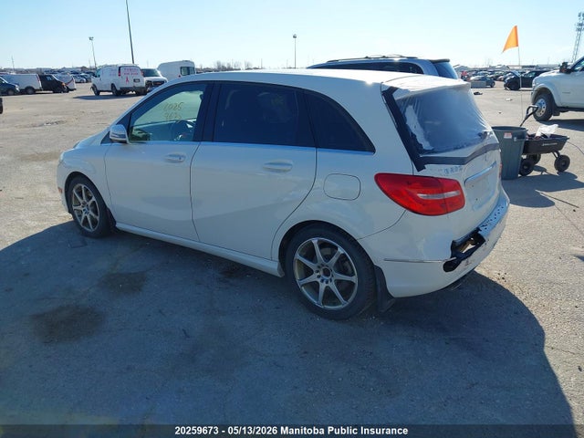 20259673 :رقم المزاد ، WDDMH4EB8DJ133333 vin ، 2013 Mercedes Benz B250 Turbo مزاد بيع