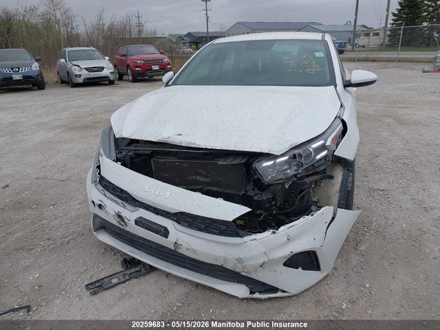 3KPF24AD7RE741537 KIA FORTE LX