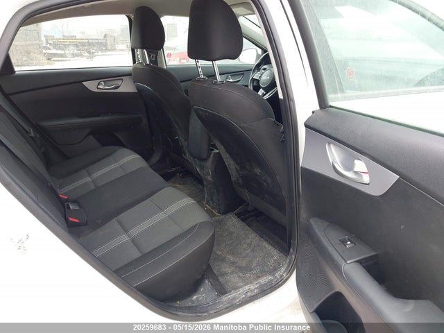 3KPF24AD7RE741537 KIA FORTE LX