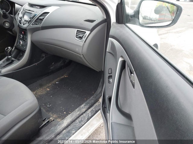 2014 Hyundai Elantra Gls მანქანა იყიდება აუქციონზე, vin: 5NPDH4AE2EH527351, აუქციონის ნომერი: 20259714