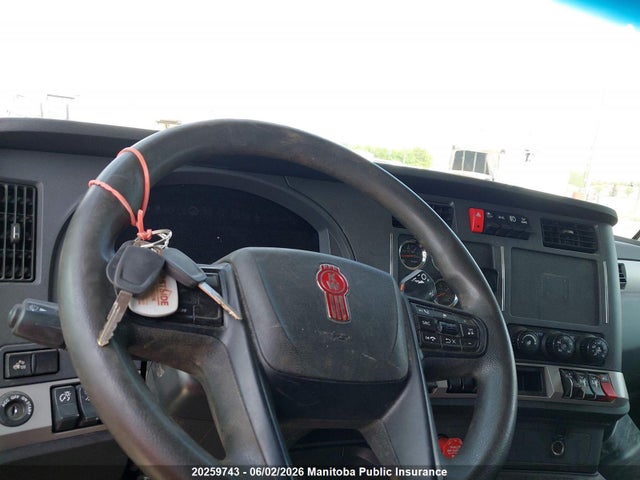 Продаж на аукціоні авто 2023 Kenworth T680, vin: 1XKYD49X5PJ955982, номер лоту: 20259743