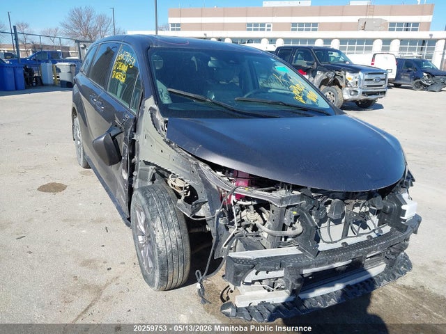 5TDGSKFC5MS023332 Toyota Sienna Xle Hybrid