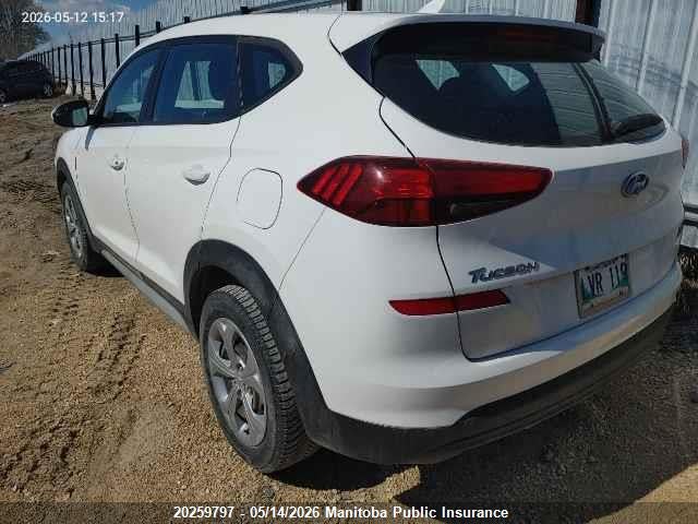 KM8J23A4XKU003755 Hyundai Tucson Essential