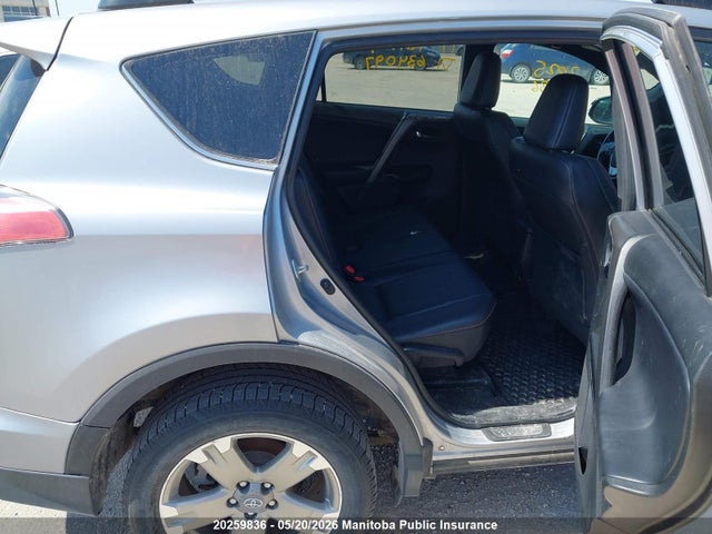 2T3JFREV5HW634097 Toyota RAV4 SE