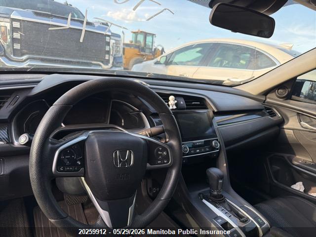 20259912 :رقم المزاد ، 2HGFC2F88JH022756 vin ، 2018 Honda Civic Ex مزاد بيع