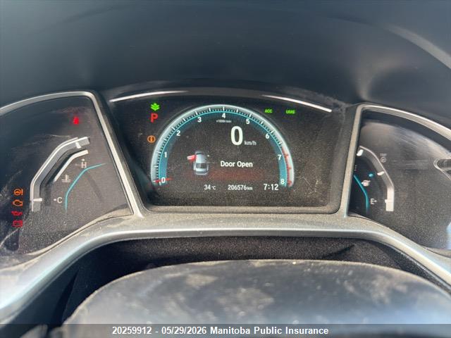 20259912 :رقم المزاد ، 2HGFC2F88JH022756 vin ، 2018 Honda Civic Ex مزاد بيع