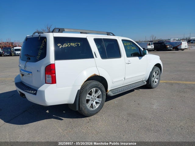 20259957 :رقم المزاد ، 5N1AR1NB6AC610815 vin ، 2010 Nissan Pathfinder Se مزاد بيع