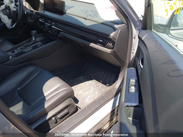 2024 Honda Accord Touring Hybrid მანქანა იყიდება აუქციონზე, vin: 1HGCY2F81RA801026, აუქციონის ნომერი: 20259968