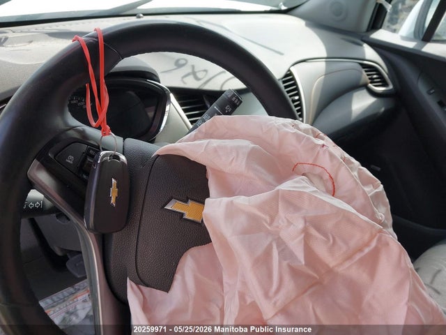 3GNCJPSB0HL281241 Chevrolet Trax Lt