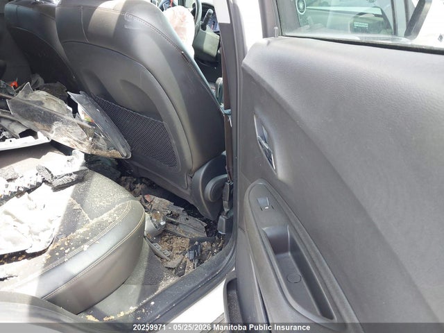 3GNCJPSB0HL281241 Chevrolet Trax Lt
