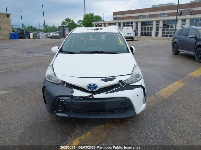 20260031 :رقم المزاد ، JTDZN3EU2FJ029167 vin ، 2015 Toyota Prius V مزاد بيع