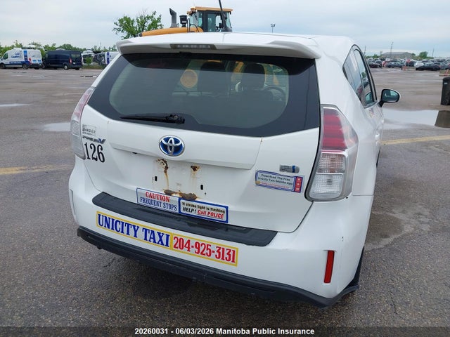 20260031 :رقم المزاد ، JTDZN3EU2FJ029167 vin ، 2015 Toyota Prius V مزاد بيع