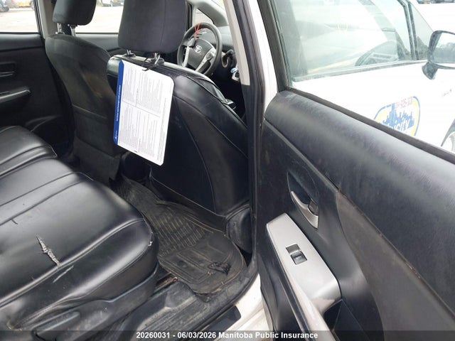 20260031 :رقم المزاد ، JTDZN3EU2FJ029167 vin ، 2015 Toyota Prius V مزاد بيع