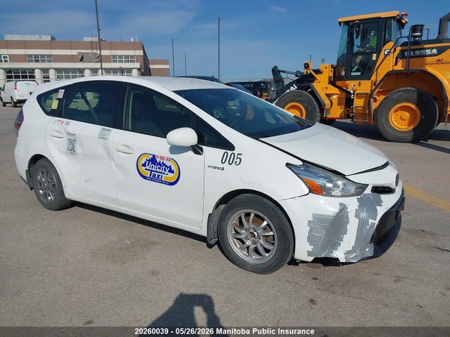 JTDZN3EU2JJ076028 Toyota PRIUS V