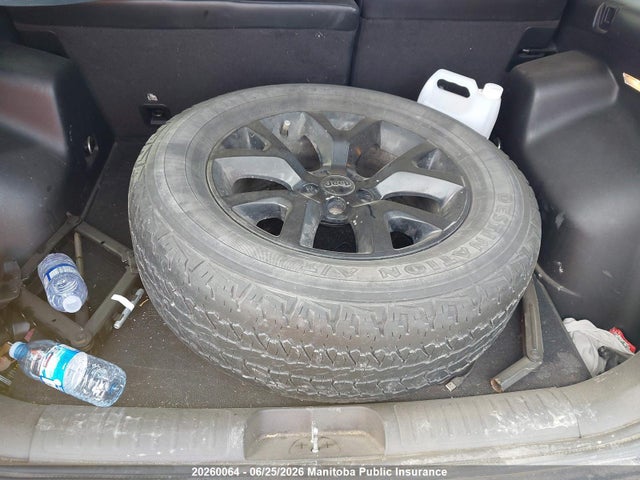 20260064 :رقم المزاد ، 1C4PJMBX4KD451439 vin ، 2019 Jeep Cherokee Trailhawk مزاد بيع
